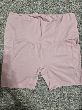 High-Waist Pink Women’s Maternity Biker Shorts